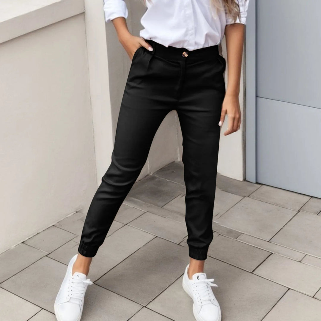 High-Waist Workout Pants with Pocket Details