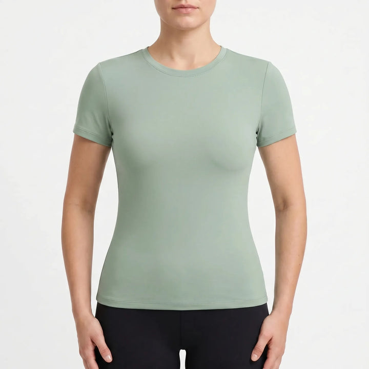 NovaribWomen's Fitted Short Sleeve Top